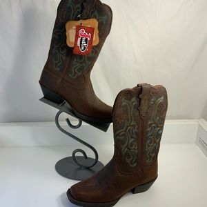 Ladies Justin cowboy boots size 7.5